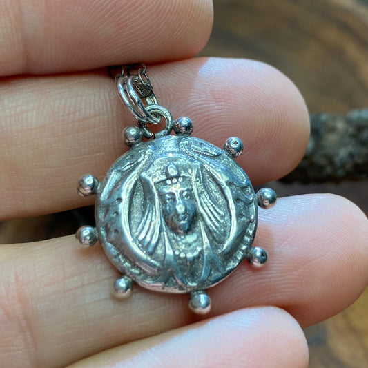 Viking Warrior Queen Necklace